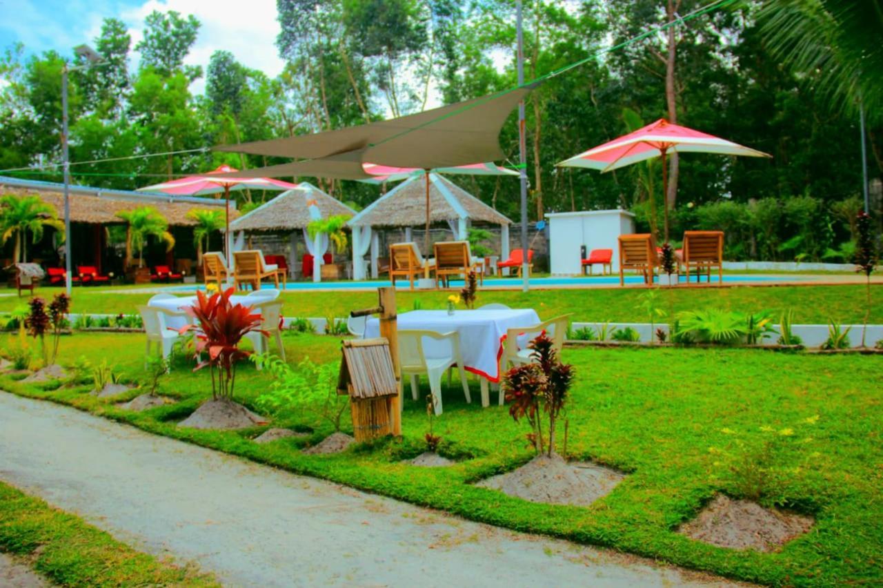 The Sanctuary Lodge Foulpointe 外观 照片