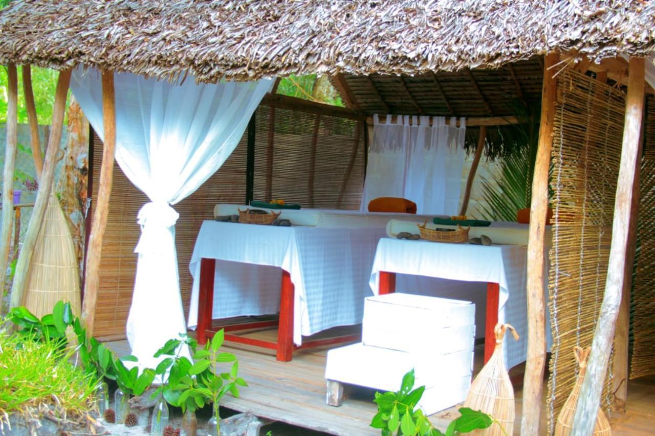 The Sanctuary Lodge Foulpointe 外观 照片